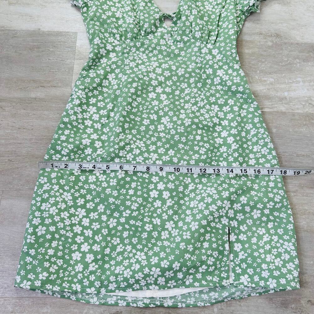 Princess Polly Kacey Mini dress in green floral - Picture 11 of 12